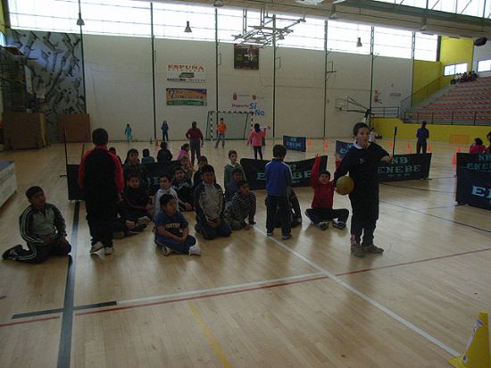 Jornada Jugando al Atletismo Deporte Escolar (6 MARZO 2010) - 11